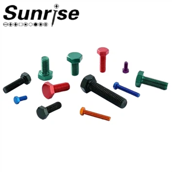 Perno hexagonal anodizado colorido DIN933